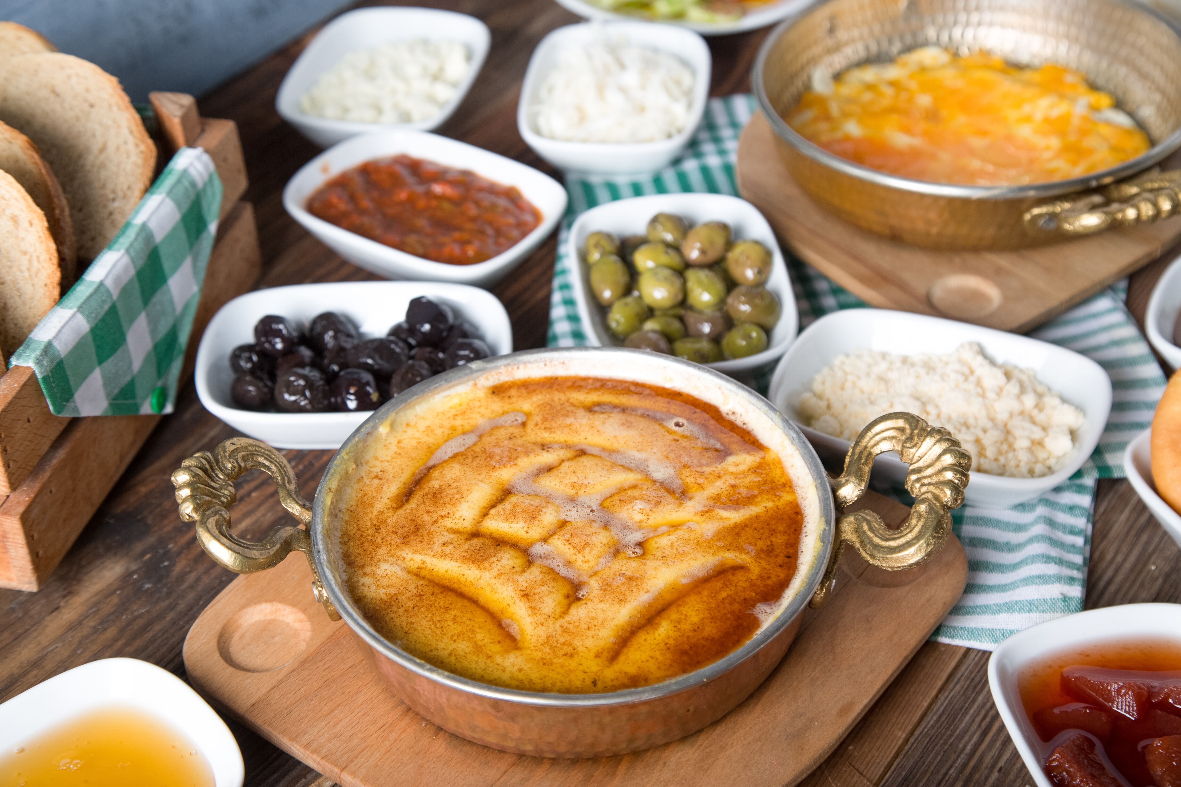 Kahvaltı sofrası